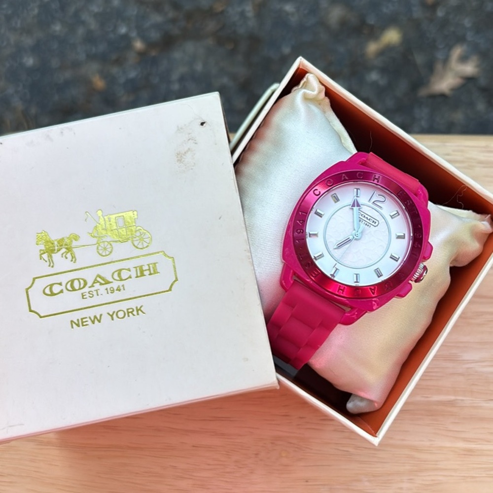 Coach Hot Pink Watch, perfect condition!